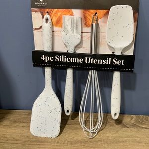 Gourmet 4pc Silicone Utensils Set ,White Color , Spoonfuls,Whisk,Basting Brush,